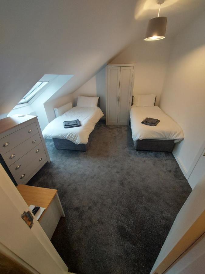 Maze Serviced Apartment Ayr Exteriör bild